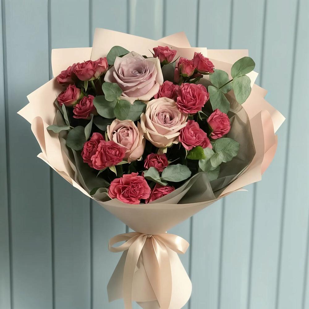 Букет цветов из: Гвоздики и Розы в Новая Жизни