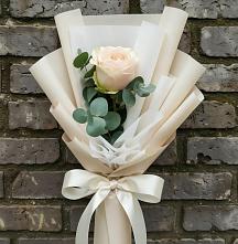 Букет цветов из:  Розы в Новая Жизни