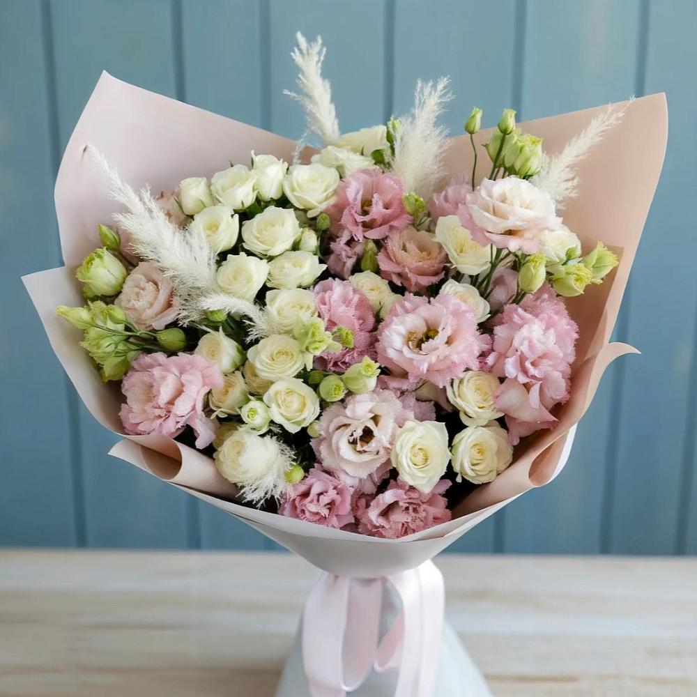 Букет цветов из: Альстромерии и Розы в Новая Жизни