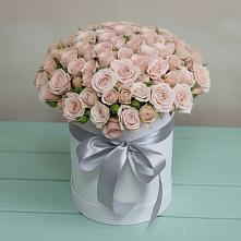 Цветочная композиция из Розы в шляпной коробке в Новая Жизни