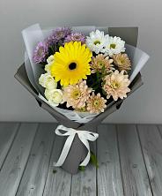 Букет цветов из:  Розы, Герберы и Хризантемы в Новая Жизни