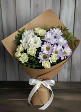 Букет цветов из:  Хризантемы и Розы в Новая Жизни