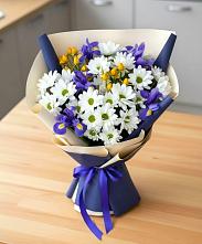 Букет цветов из:  Розы, Ирисы и Хризантемы #REPLACE_PRED# Новая Жизни