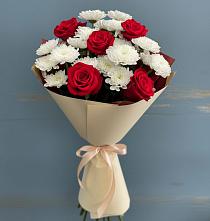 Букет цветов из:  Розы и Хризантемы в Новая Жизни
