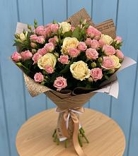Букет цветов из:  Розы в Новая Жизни