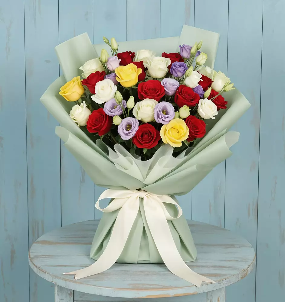 Букет цветов из: Розы в Новая Жизни