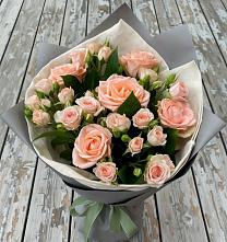 Букет цветов из:  Розы в Новая Жизни