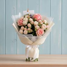 Букет цветов из:  Розы в Новая Жизни