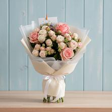 Букет цветов из:  Розы в Новая Жизни