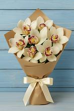 Букет цветов из:  Орхидеи и Розы в Новая Жизни